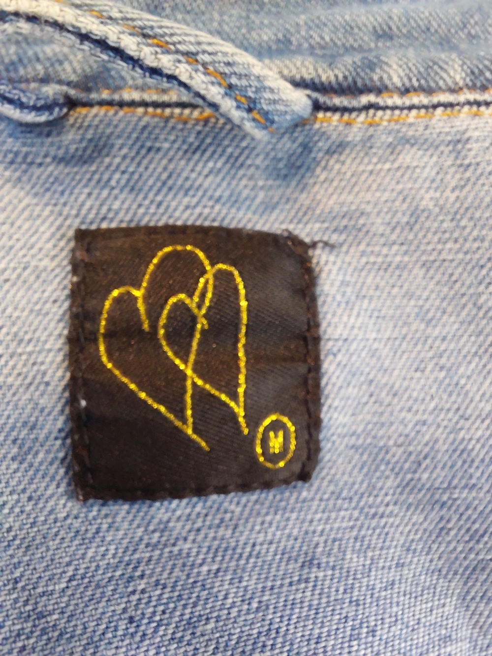 Boutique Hand Painted Denim Jacket with Graffiti Art Detail. EUC. Size M. - Picture 13 of 13
